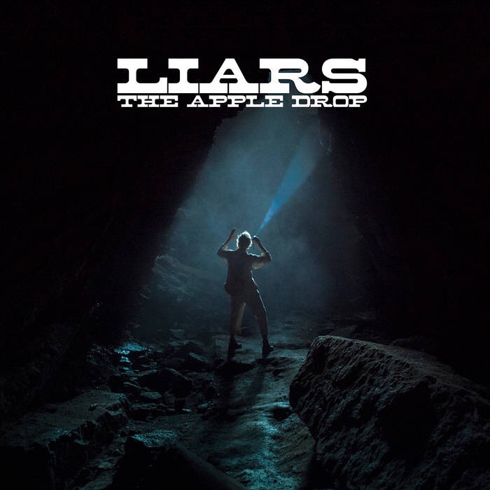 NYのエクスペリメンタル・バンド Liars がニュー・アルバム”The Apple Drop”を8/6にリリース。
