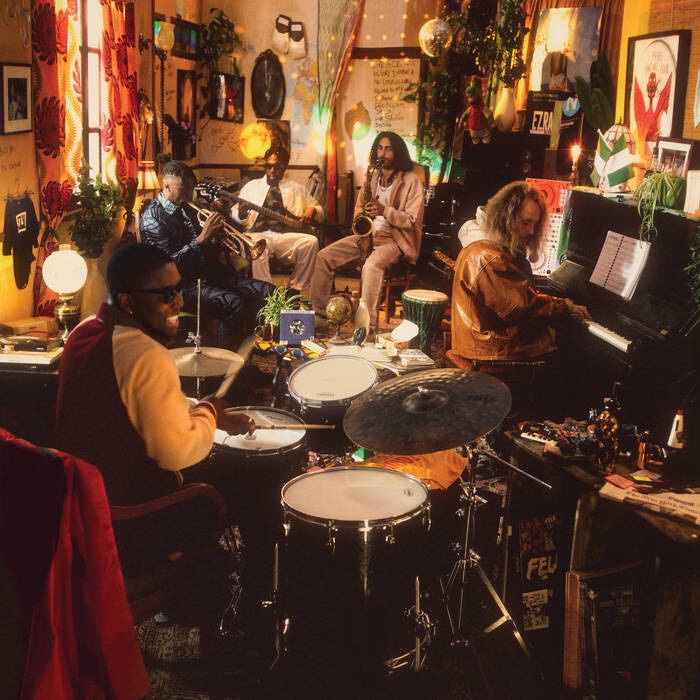 ロンドンの新世代ジャズ・バンド、Ezra Collective がニュー・アルバム”Where I’m Meant To Be”を11/4にリリース。